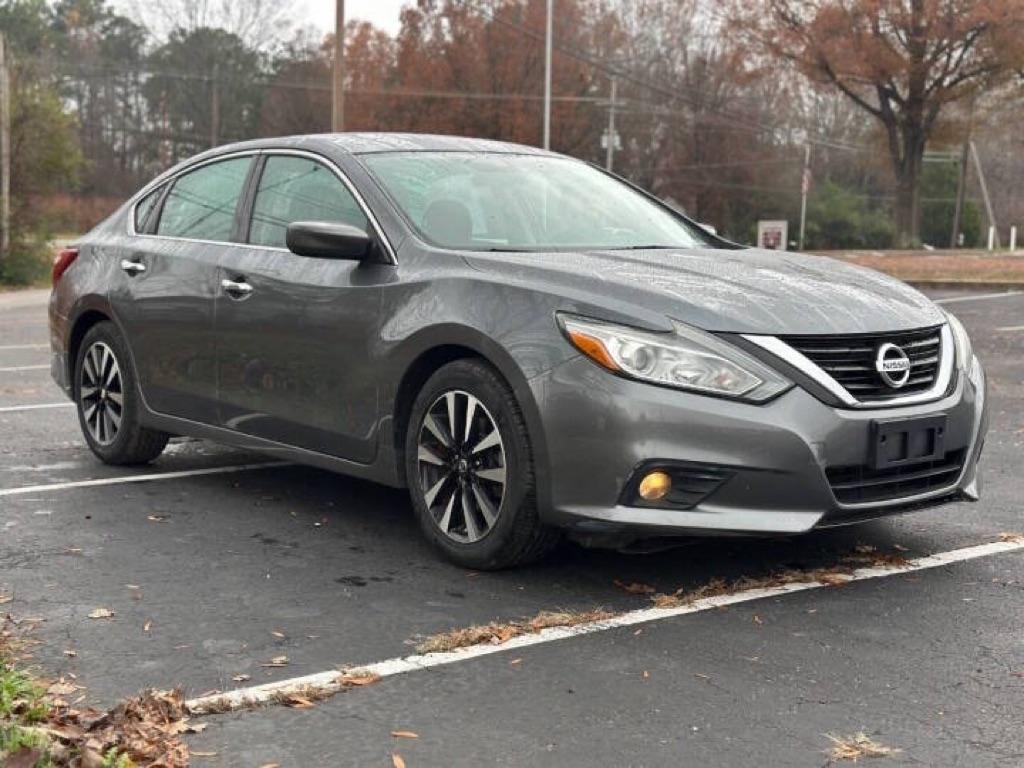 Nissan Altima 2.5 SV Sedan 2018