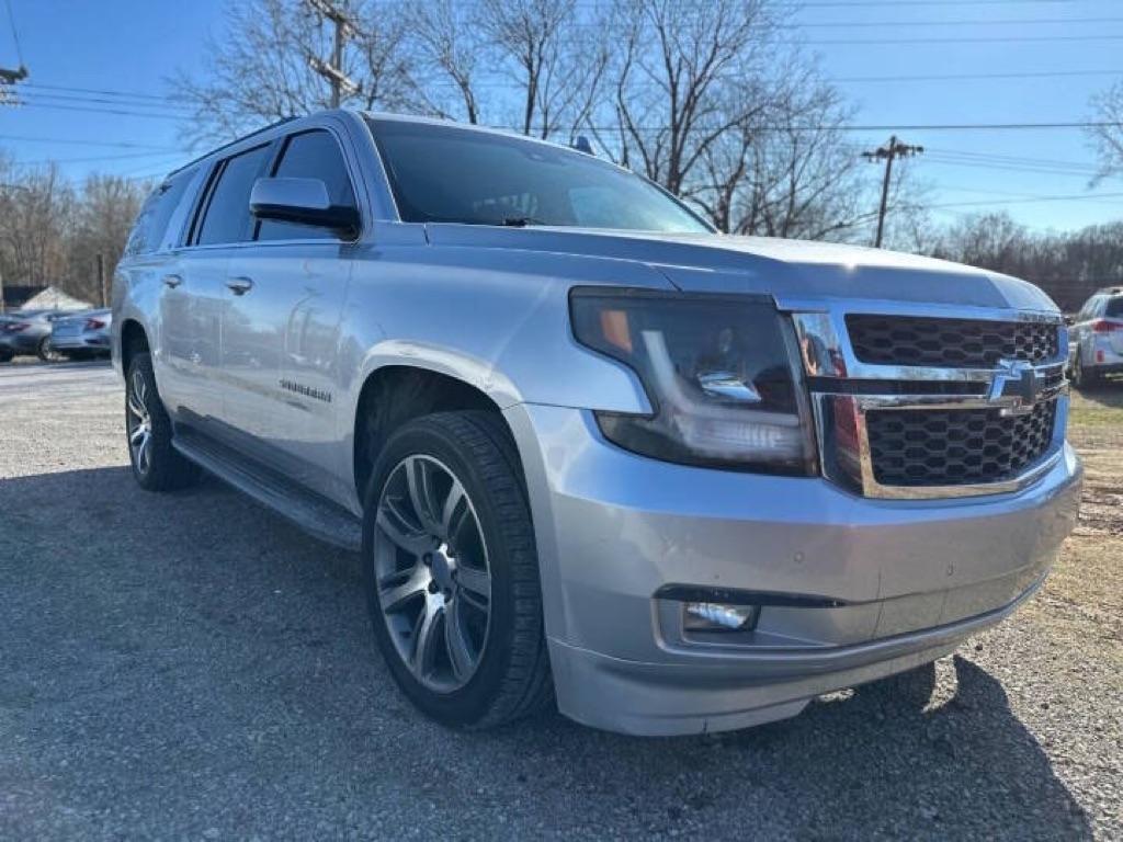 Chevrolet Suburban 2WD 4dr LT 2015