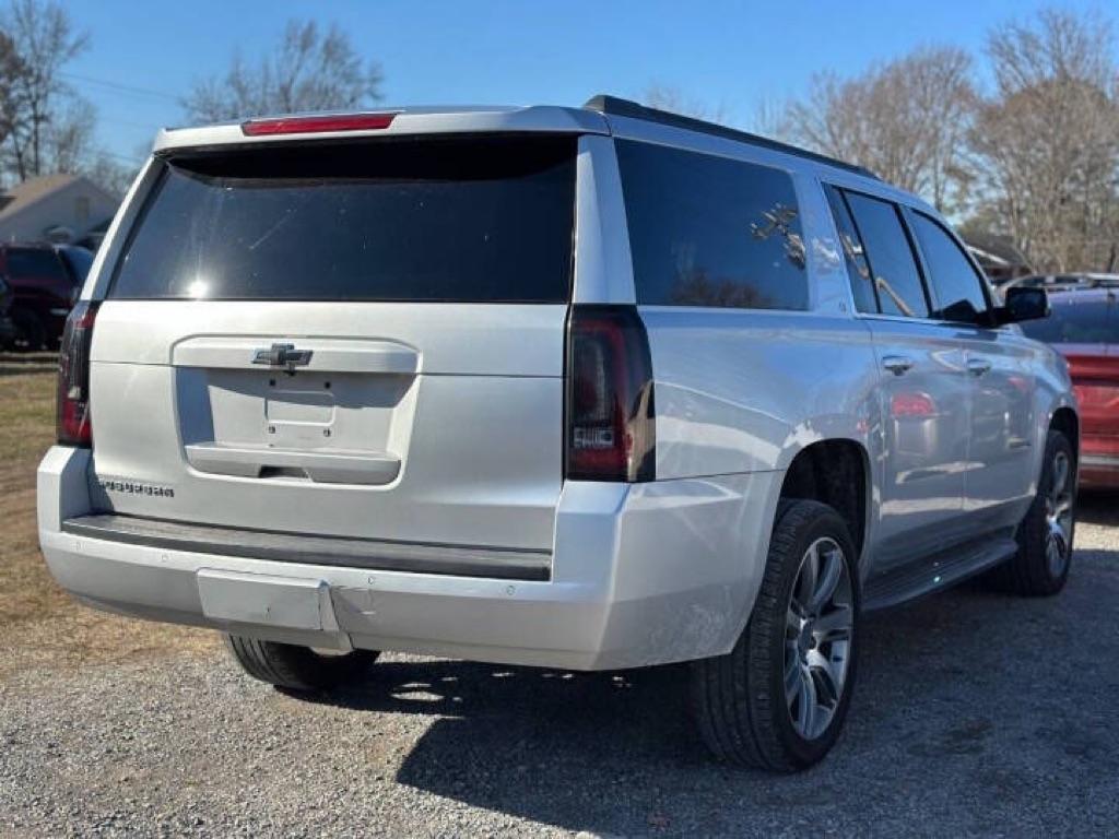 Chevrolet Suburban 2WD 4dr LT 2015