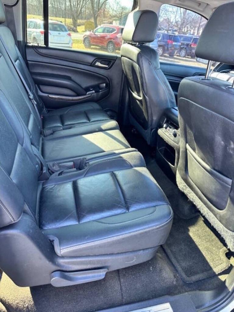 Chevrolet Suburban 2WD 4dr LT 2015