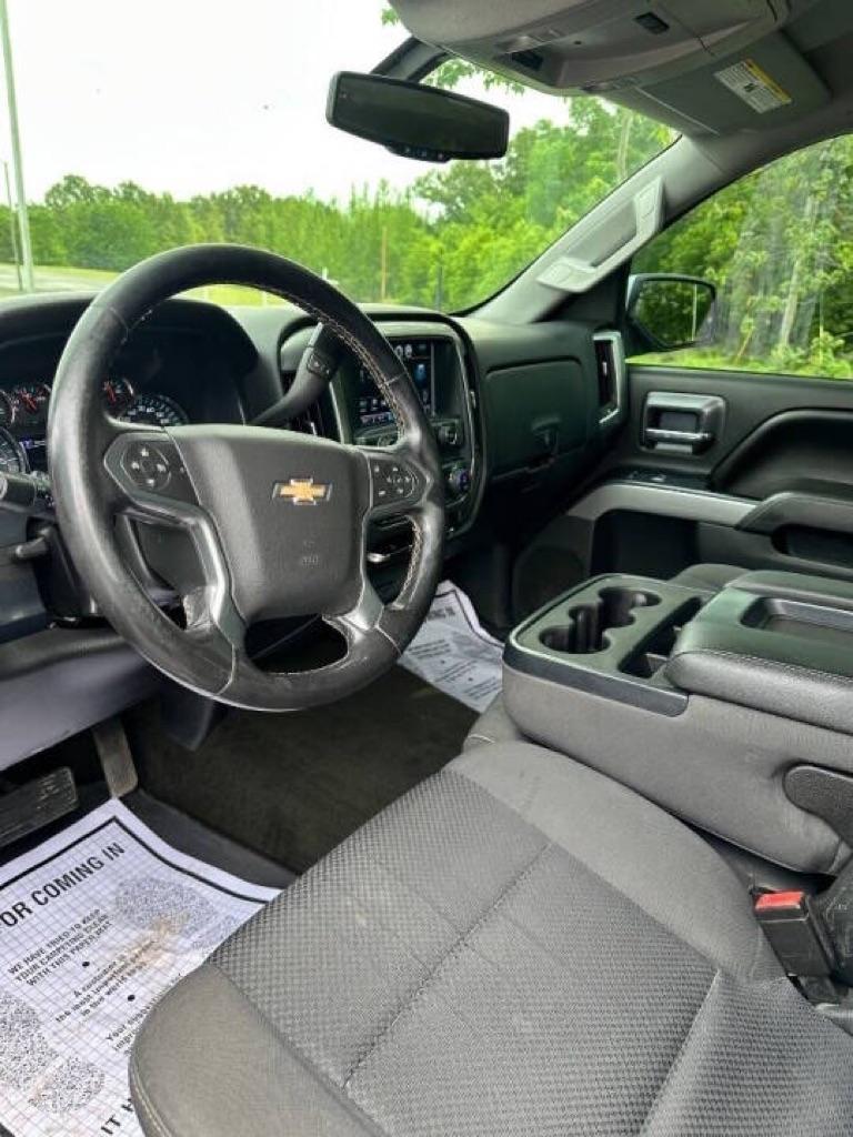Chevrolet Silverado 1500 4WD Crew Cab 143.5" LT w/2LT 2017