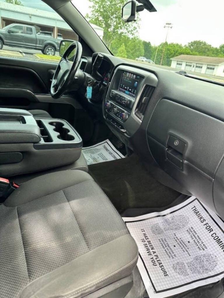 Chevrolet Silverado 1500 4WD Crew Cab 143.5" LT w/2LT 2017
