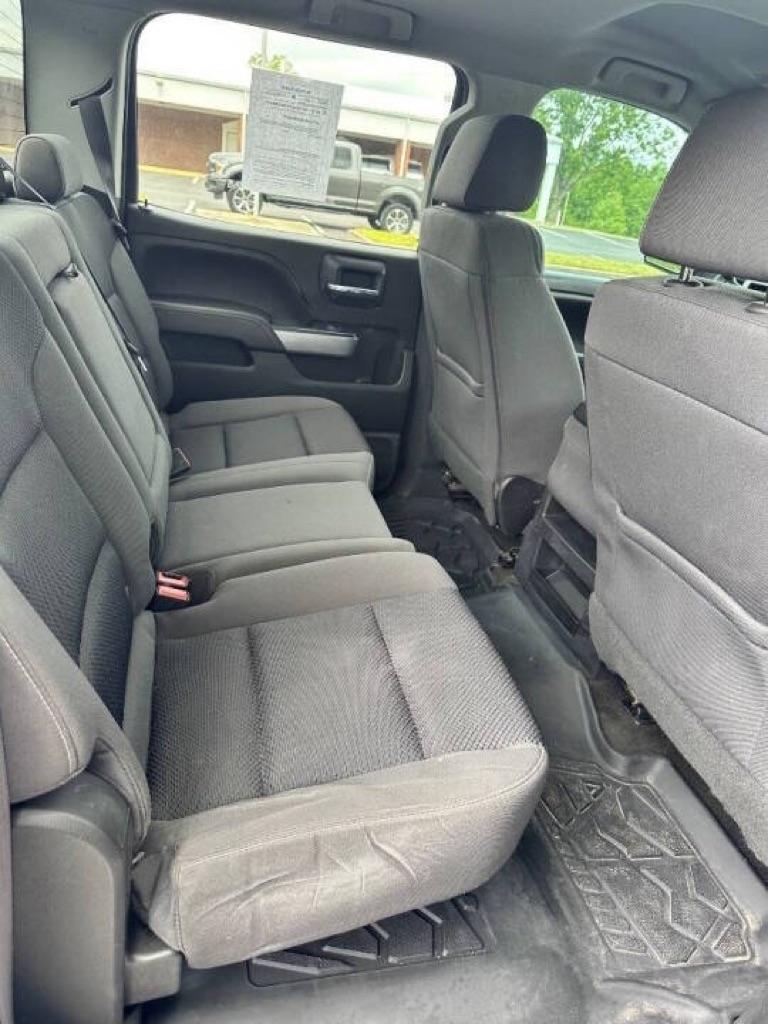 Chevrolet Silverado 1500 4WD Crew Cab 143.5" LT w/2LT 2017