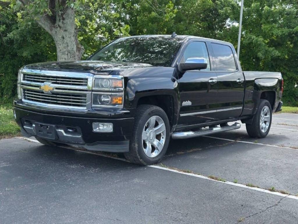2014 Chevrolet Silverado 1500 4WD Crew Cab 143.5" High Country