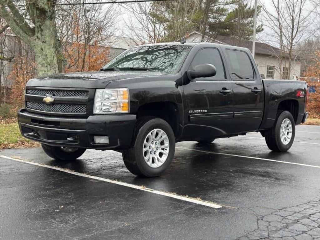 2011 Chevrolet Silverado 1500 4WD Crew Cab 143.5" LT