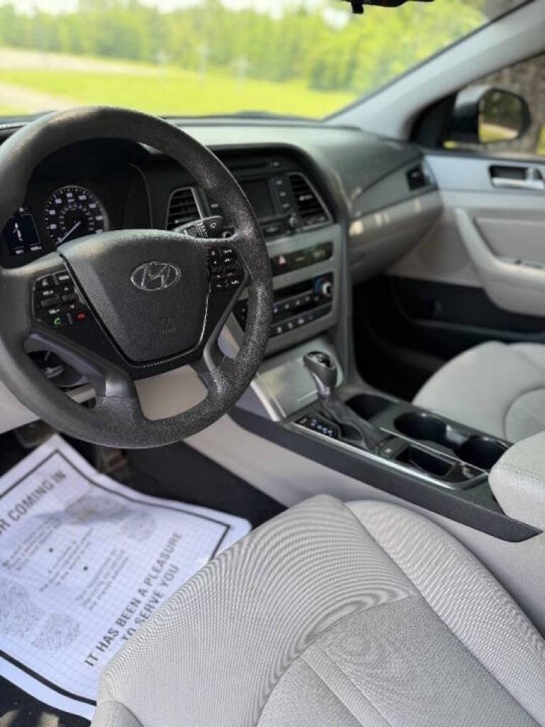 Hyundai Sonata 4dr Sdn 1.6T Eco 2015