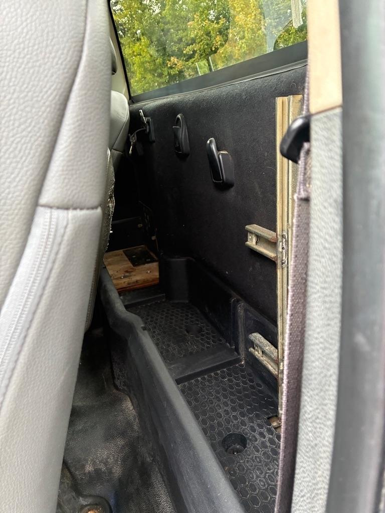 RAM 1500 4WD Reg Cab 140.5" Tradesman 2013