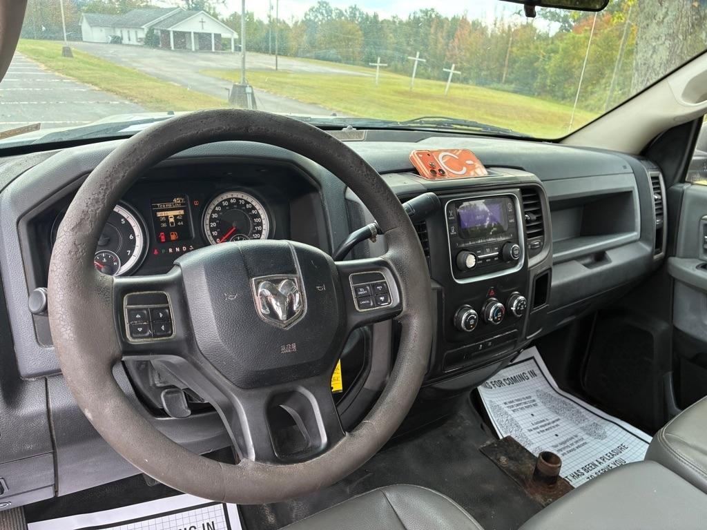 RAM 1500 4WD Reg Cab 140.5" Tradesman 2013