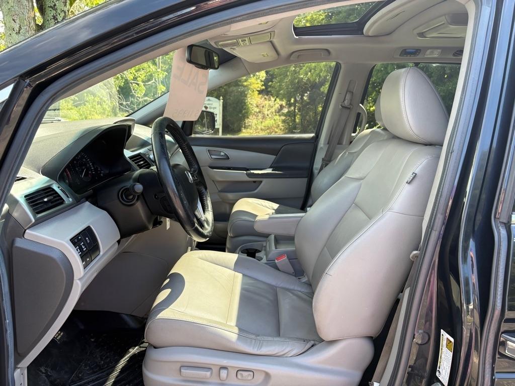 Honda Odyssey 5dr Touring 2011