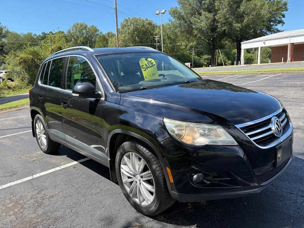 Volkswagen Tiguan 4WD 4dr S 4Motion 2011