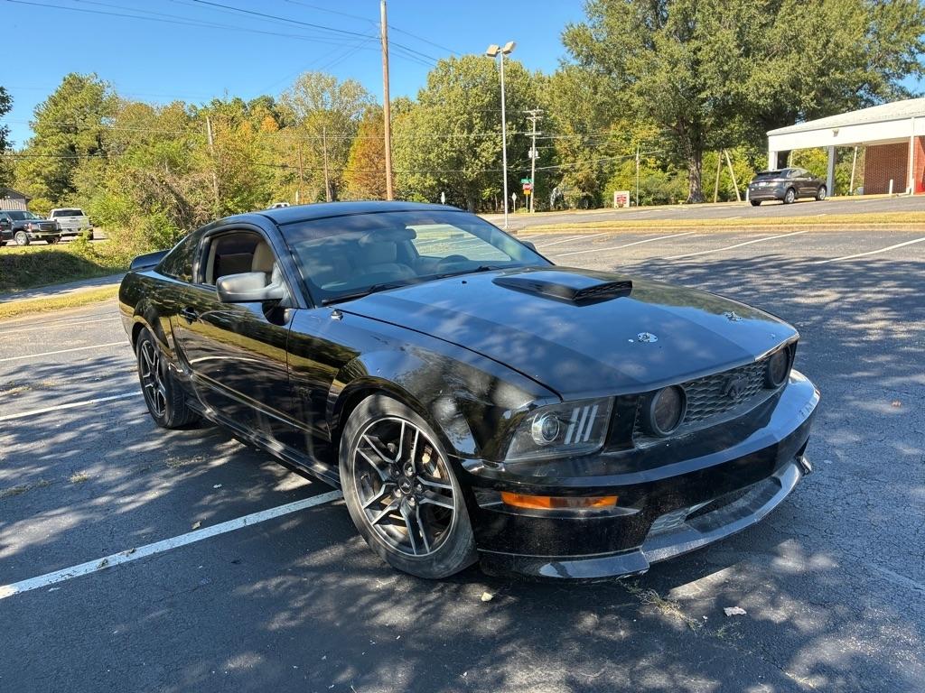 Ford Mustang 2dr Cpe GT Deluxe 2008