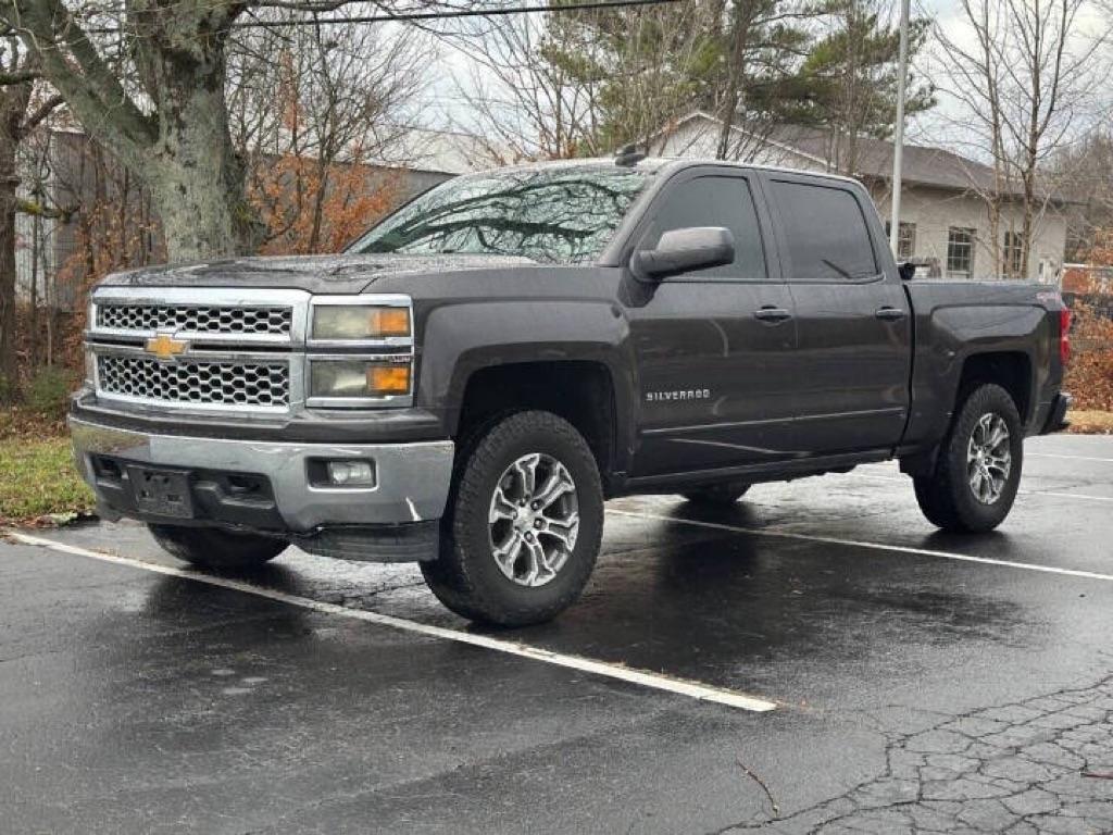 Chevrolet Silverado 1500 4WD Crew Cab 143.5" LT w/1LT 2015