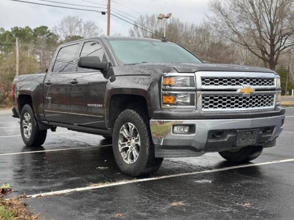 Chevrolet Silverado 1500 4WD Crew Cab 143.5" LT w/1LT 2015