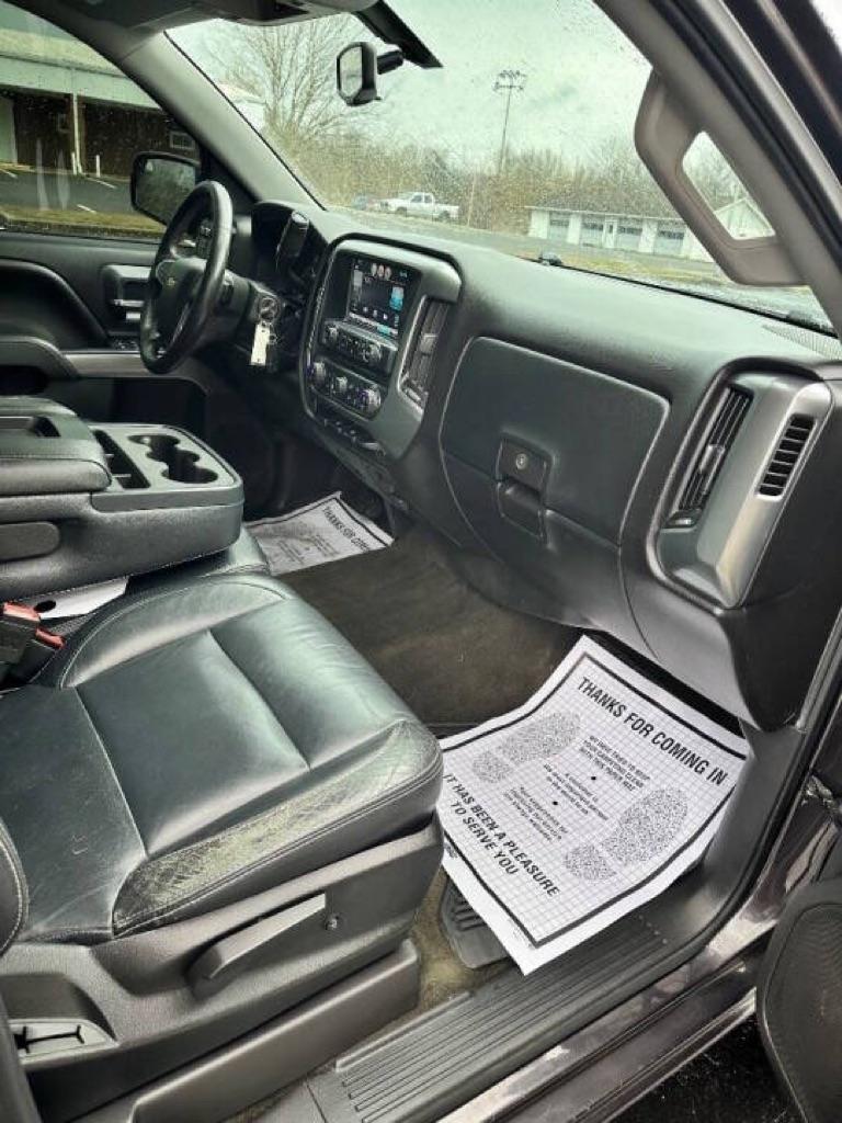Chevrolet Silverado 1500 4WD Crew Cab 143.5" LT w/1LT 2015
