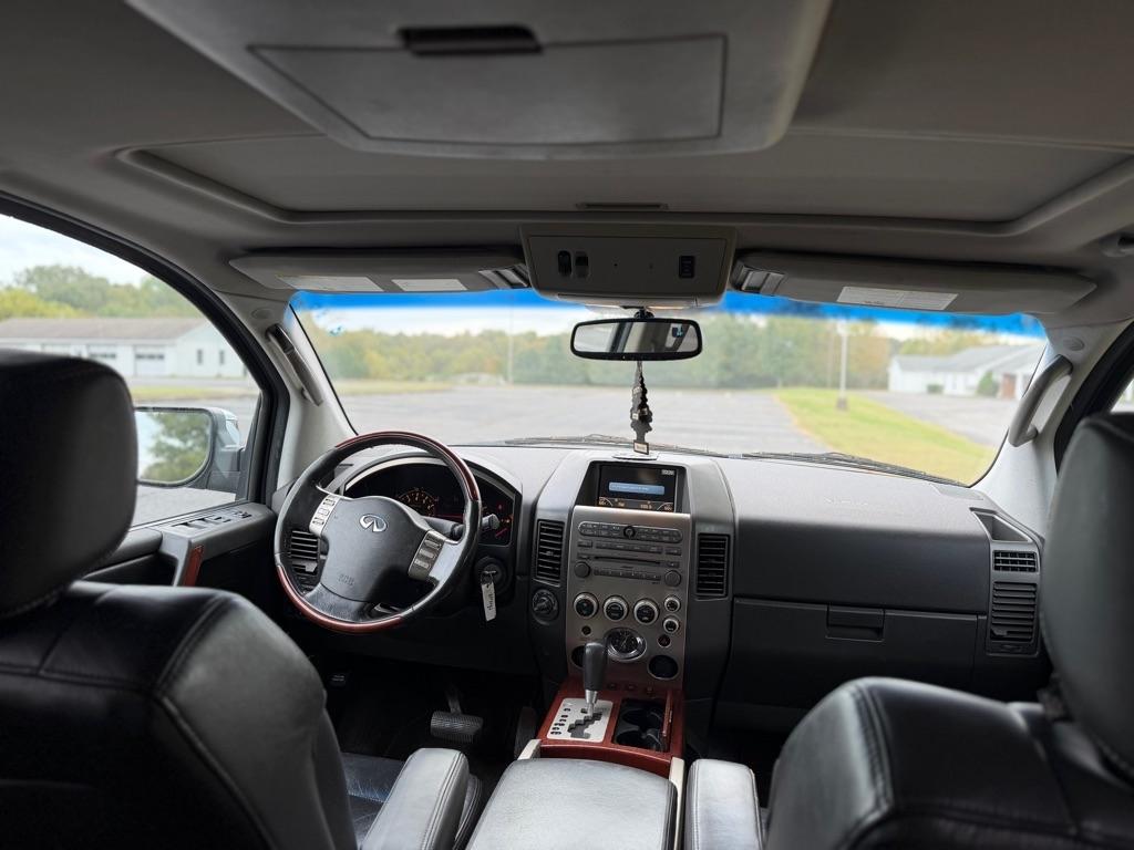Infiniti QX56 4dr 4WD 2006