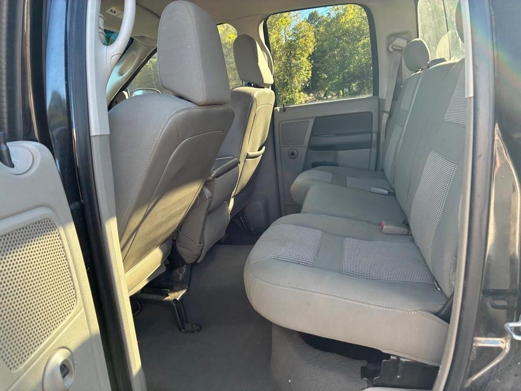 Dodge Ram 1500 4WD Quad Cab 140.5" SLT 2007