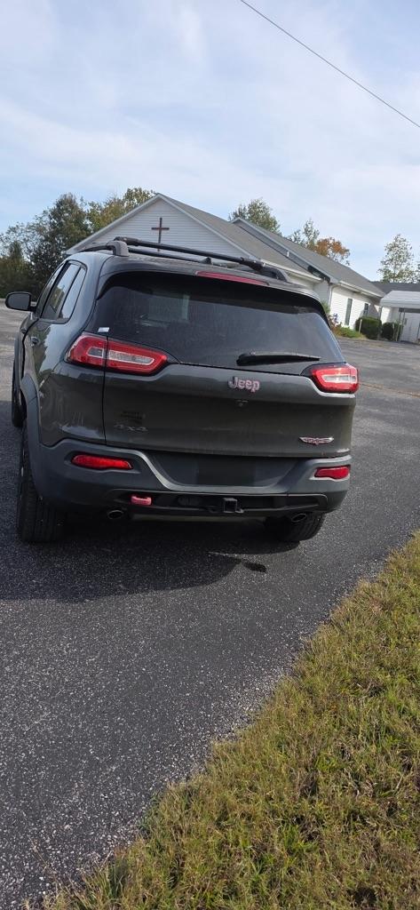 Jeep Cherokee 4WD 4dr Trailhawk 2016