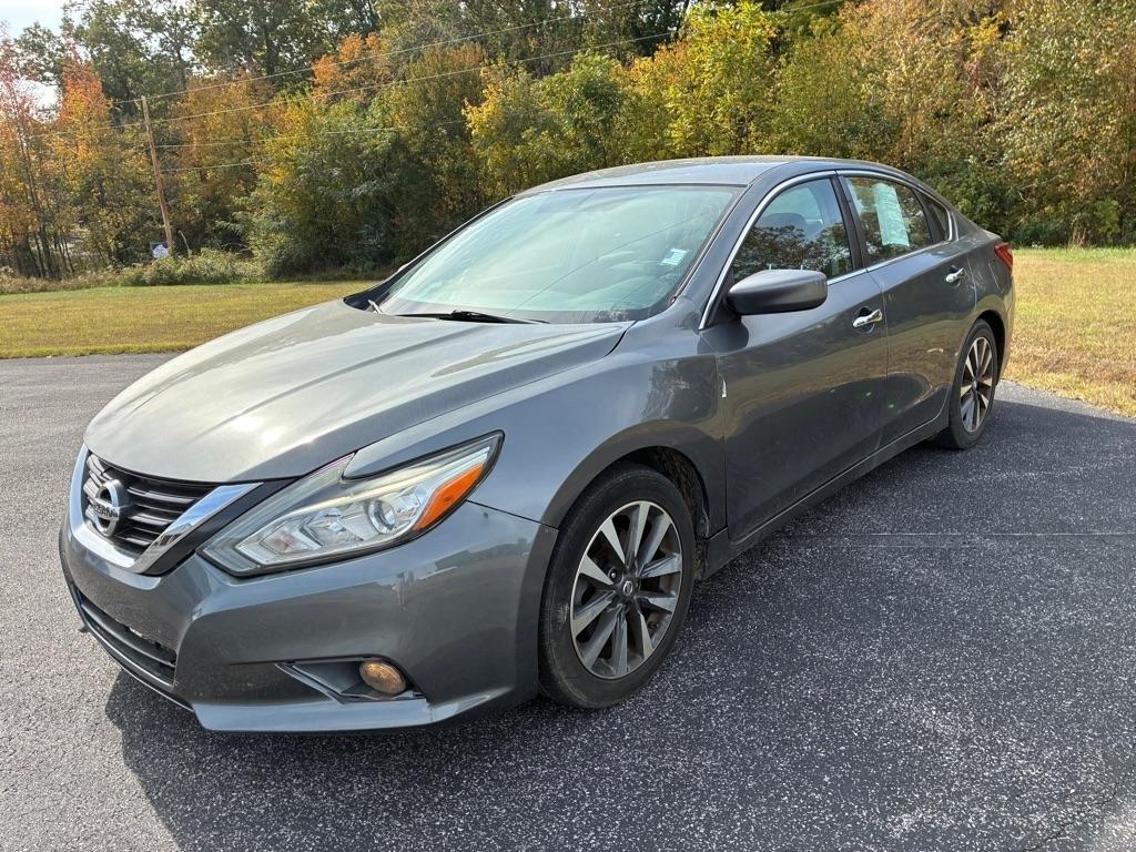 Nissan Altima 2.5 SV Sedan 2017