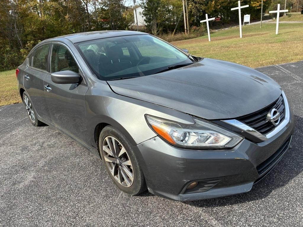 Nissan Altima 2.5 SV Sedan 2017
