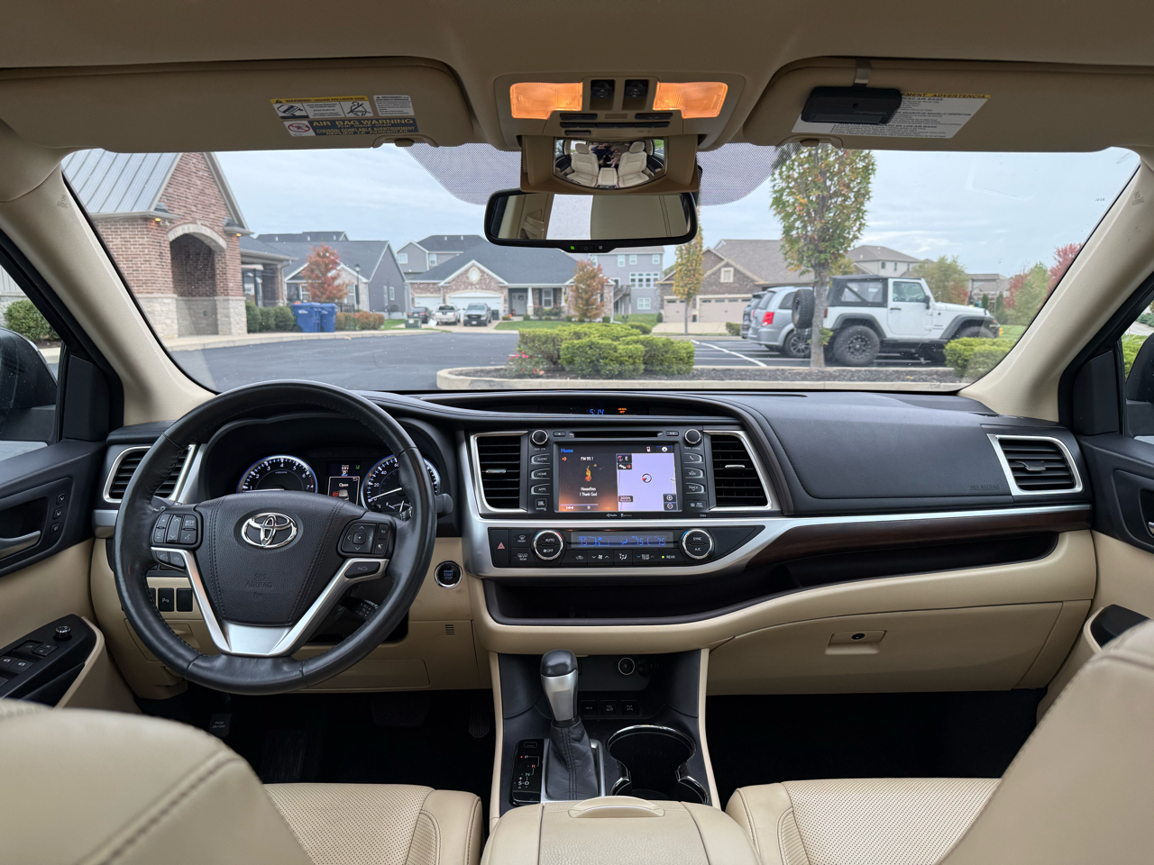 Toyota Highlander Limited AWD V6 2015 Toyota Highlander Limited AWD V6 2015