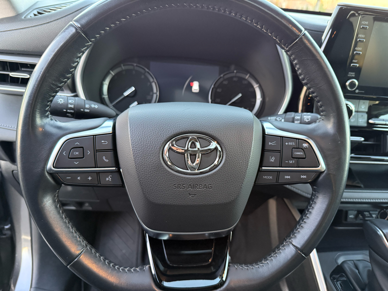 Toyota Highlander XLE AWD V6 2020