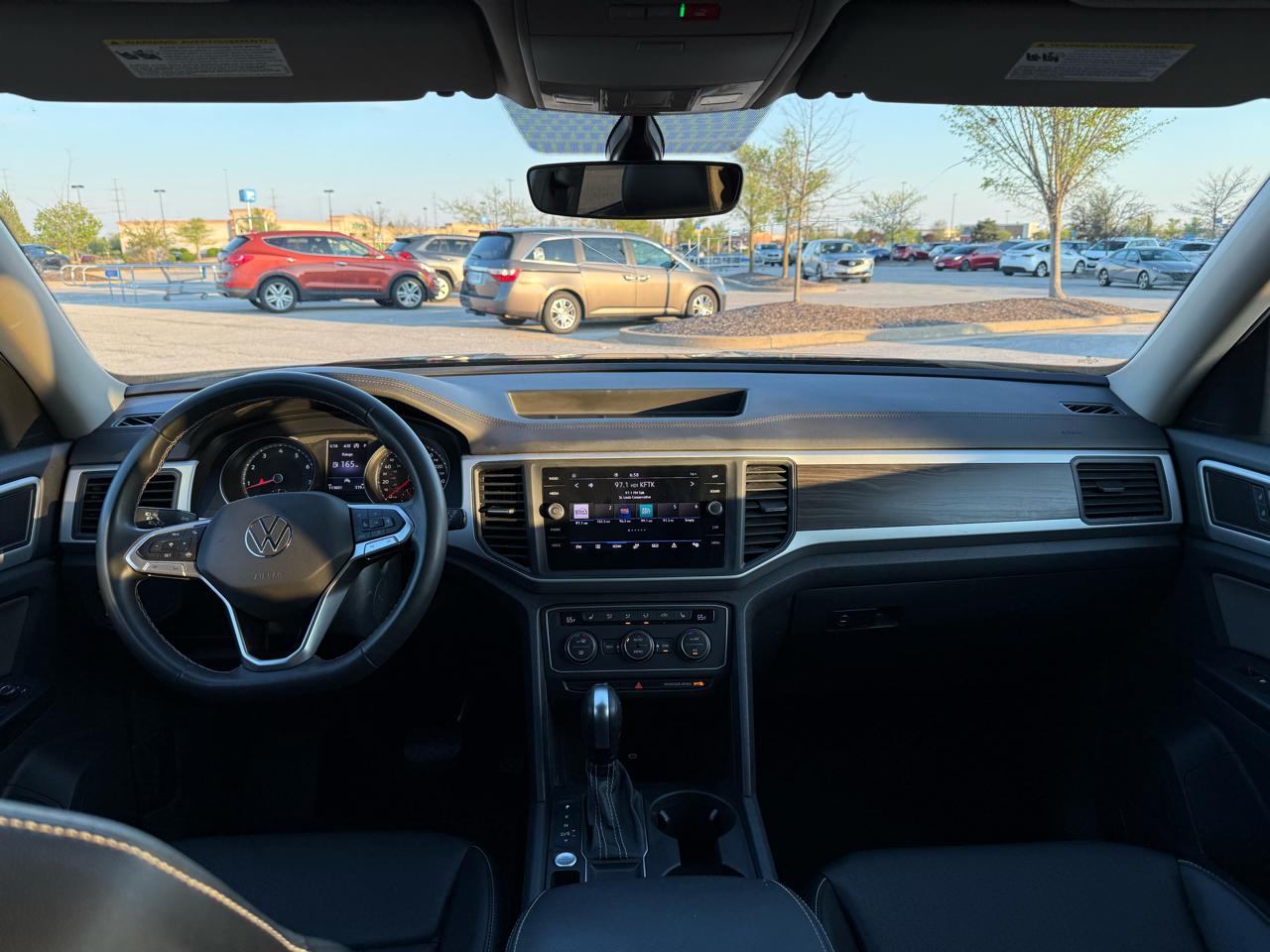 Volkswagen Atlas V6 SE w/Technology 2021