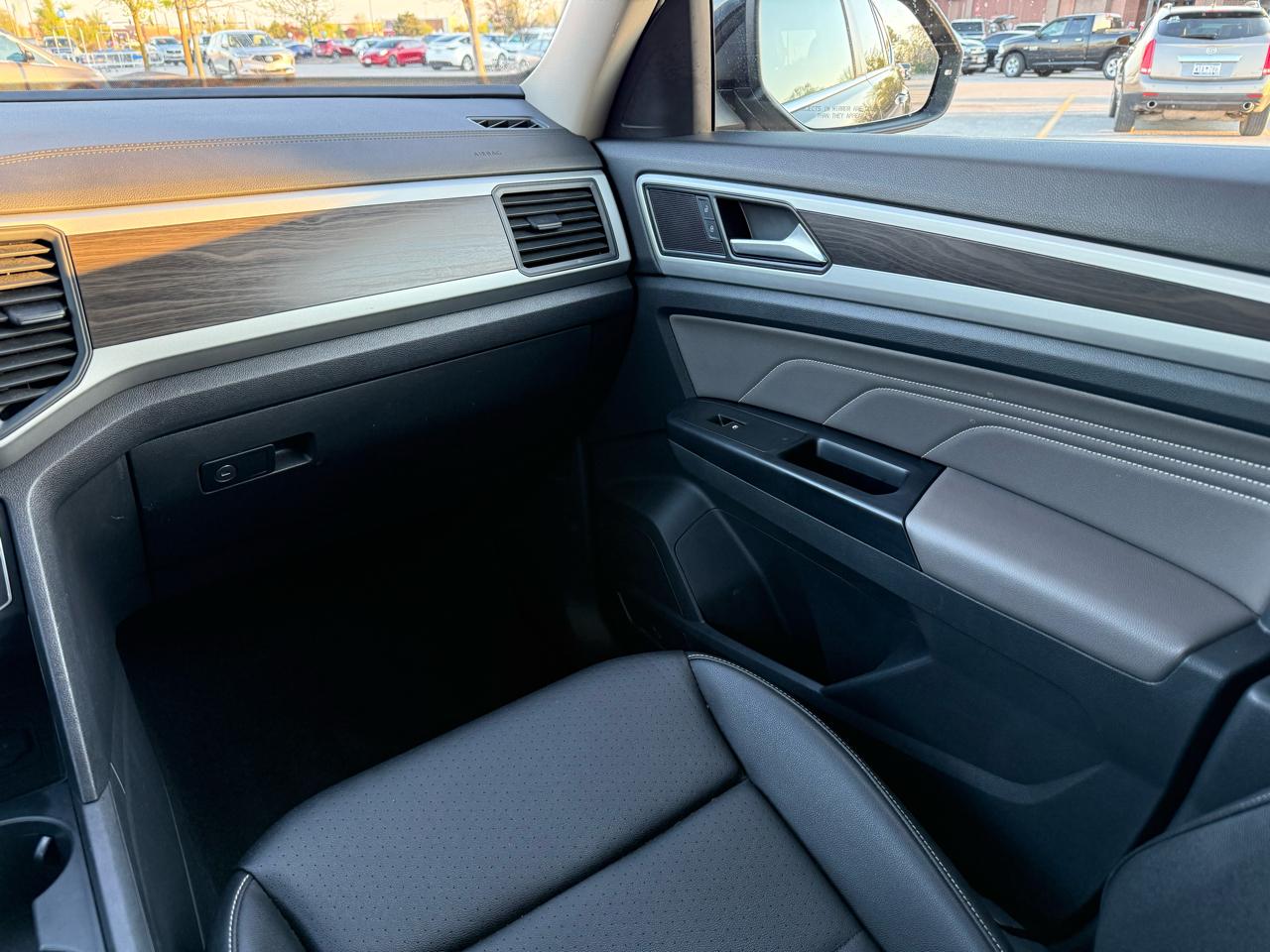 Volkswagen Atlas V6 SE w/Technology 2021