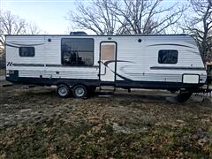 2016 Heartland Pioneer 