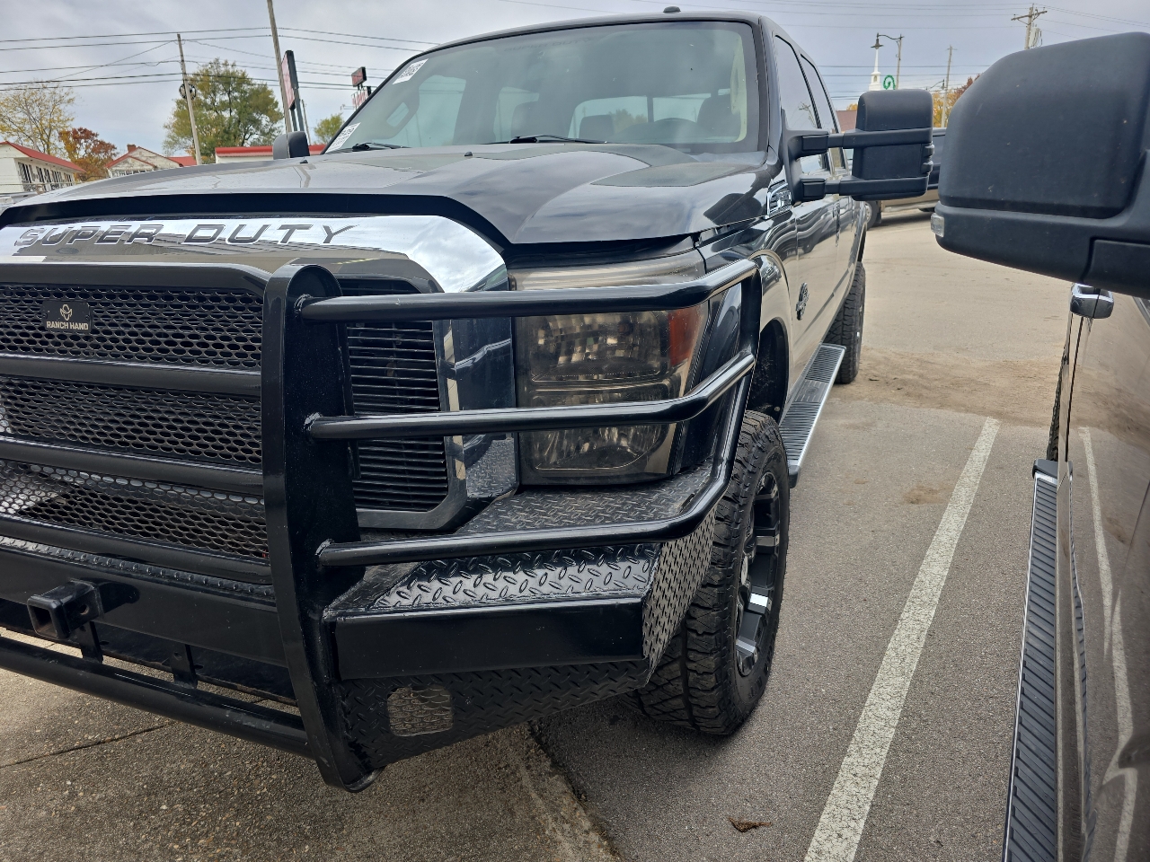 2011 Ford F-250 SD Lariat Crew Cab Short Bed 4WD