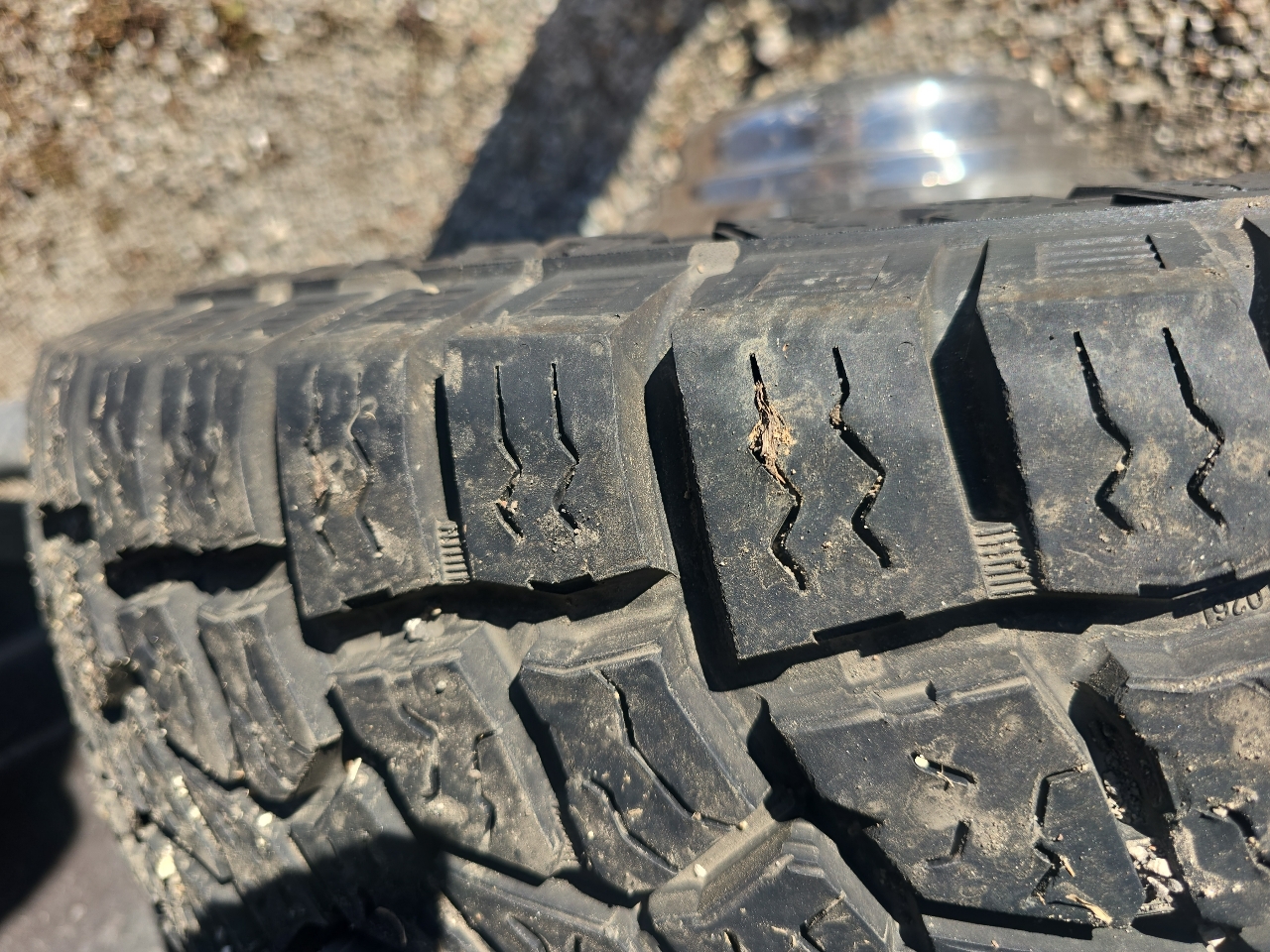 Dodge Ram 3500 Crew Cab 4WD DRW 2012