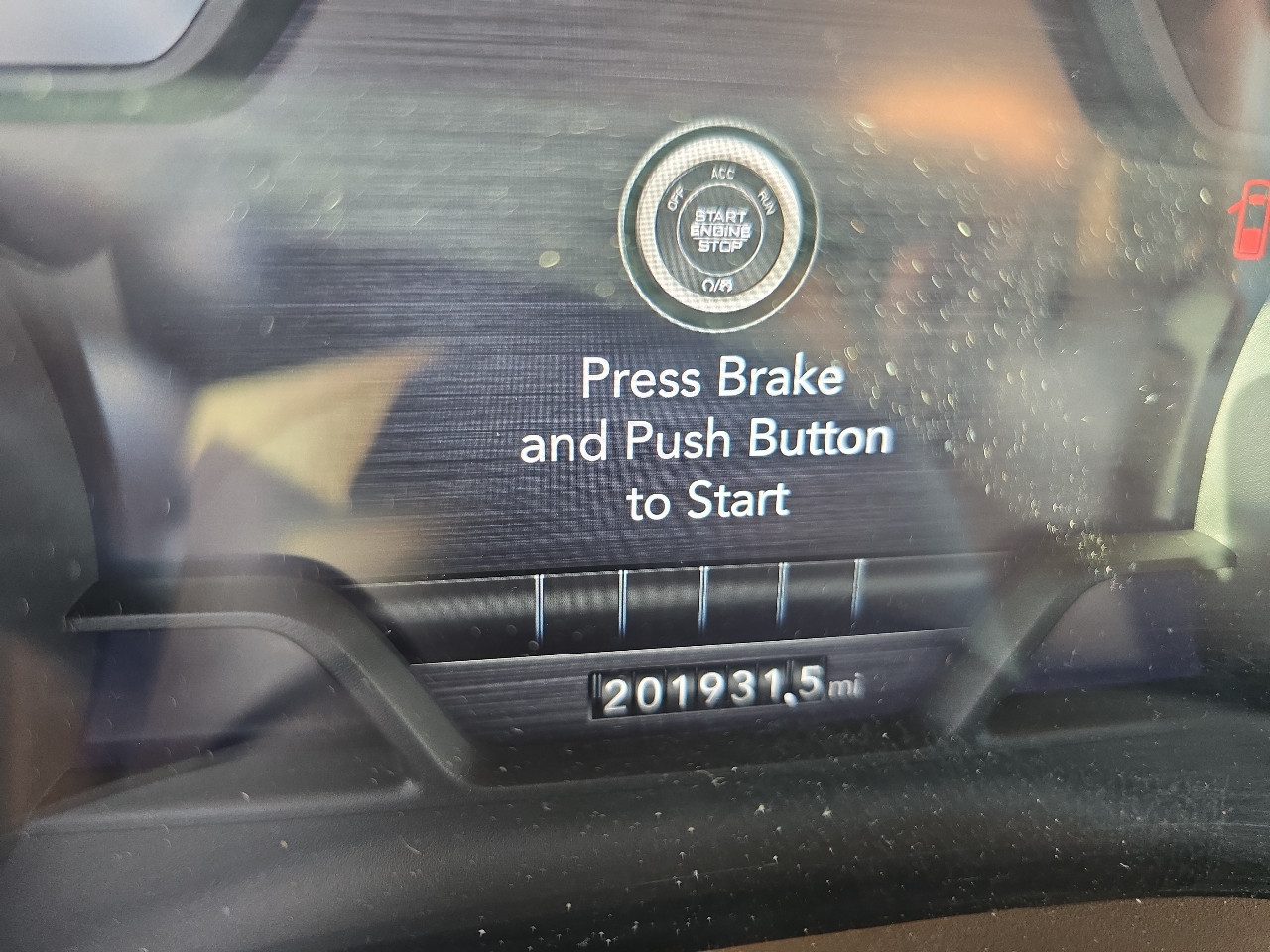 RAM 1500 Laramie Crew Cab SWB 4WD 2021