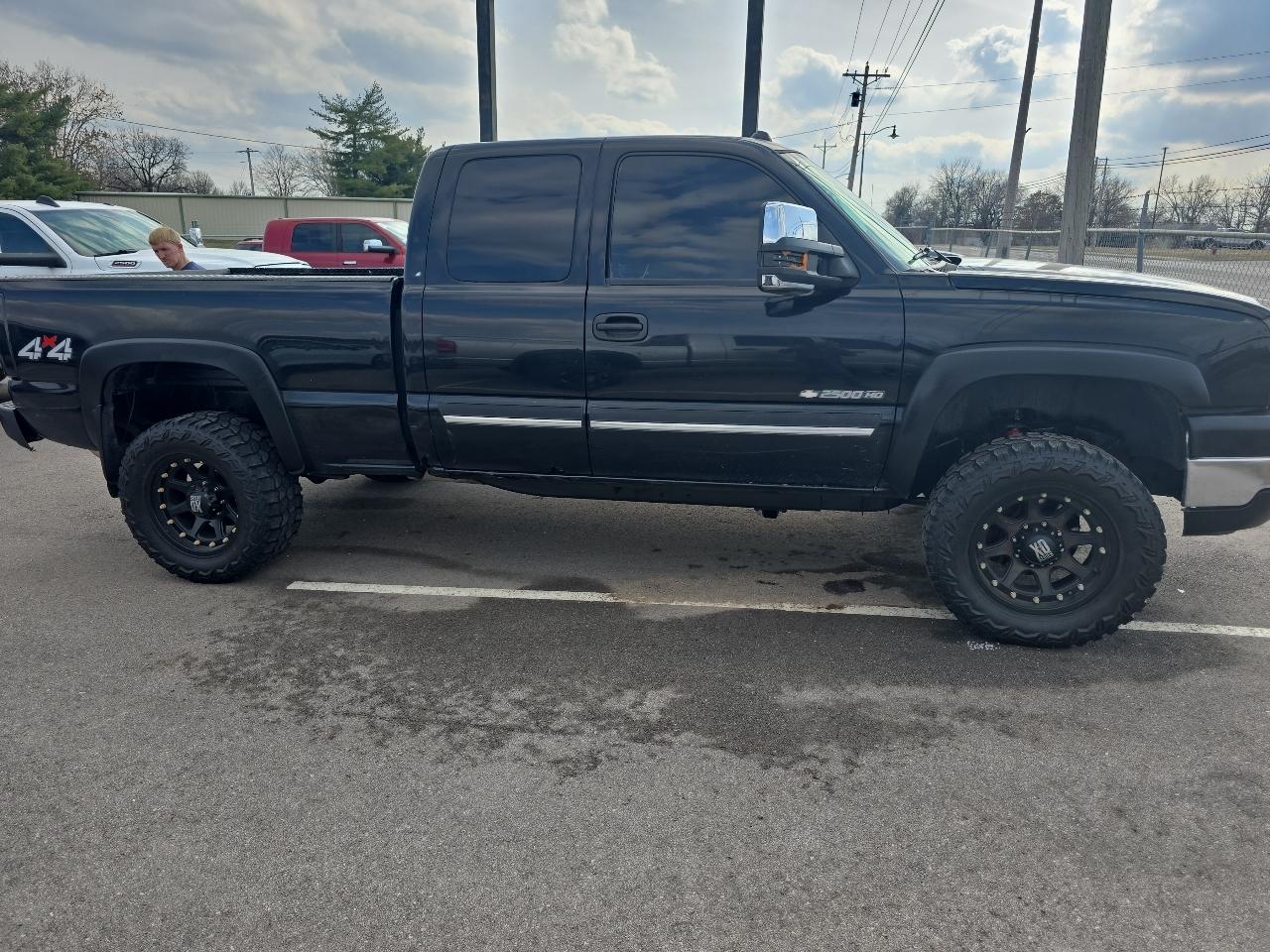 Chevrolet Silverado 2500HD LT Ext. Cab Long Bed 4WD 2004