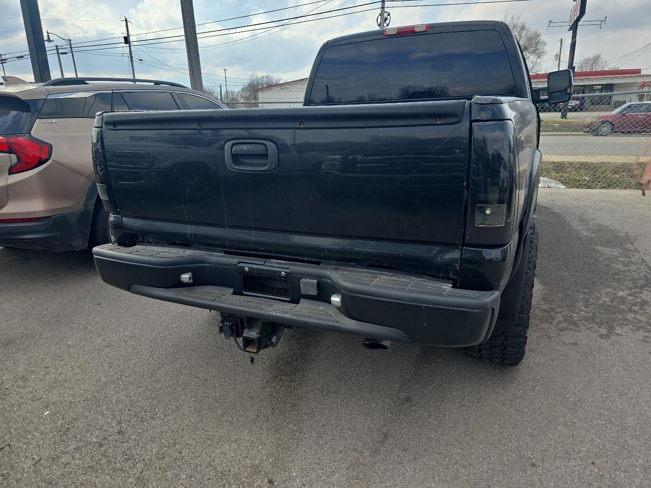 Chevrolet Silverado 2500HD LT Ext. Cab Long Bed 4WD 2004