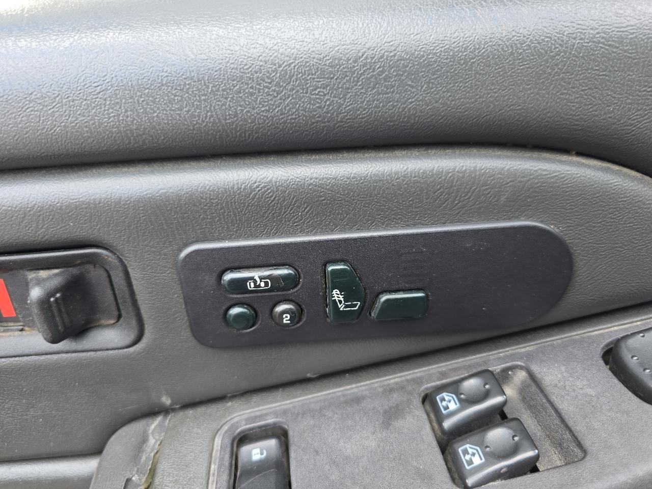 Chevrolet Silverado 2500HD LT Ext. Cab Long Bed 4WD 2004