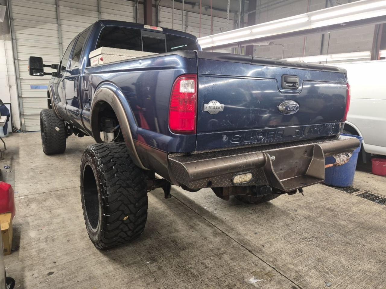 Ford F-250 SD King Ranch Crew Cab 4WD 2015