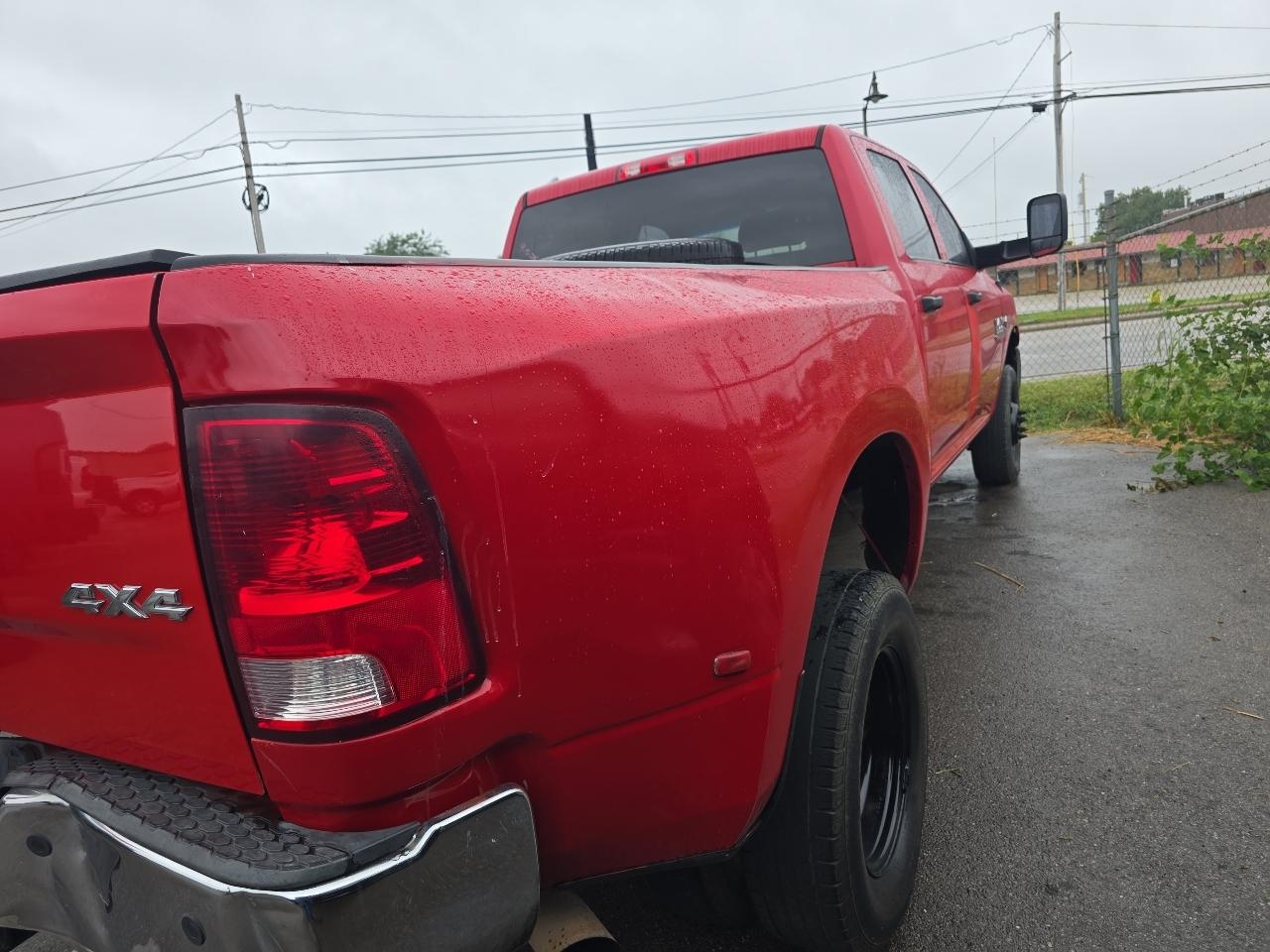 RAM 3500 Tradesman Crew Cab 4WD DRW 2016