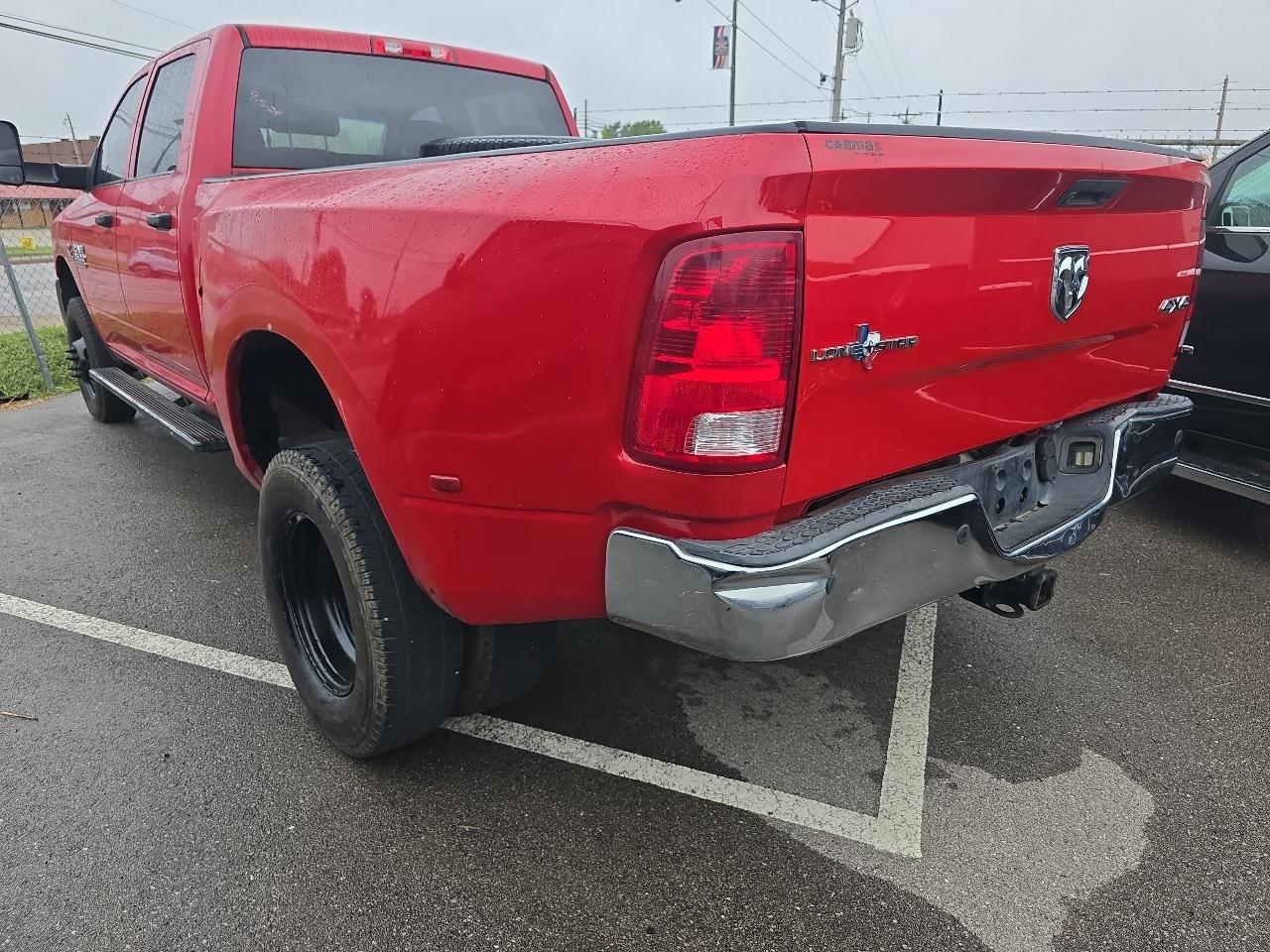 RAM 3500 Tradesman Crew Cab 4WD DRW 2016