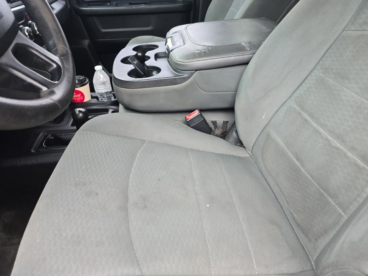 RAM 3500 Tradesman Crew Cab 4WD DRW 2016
