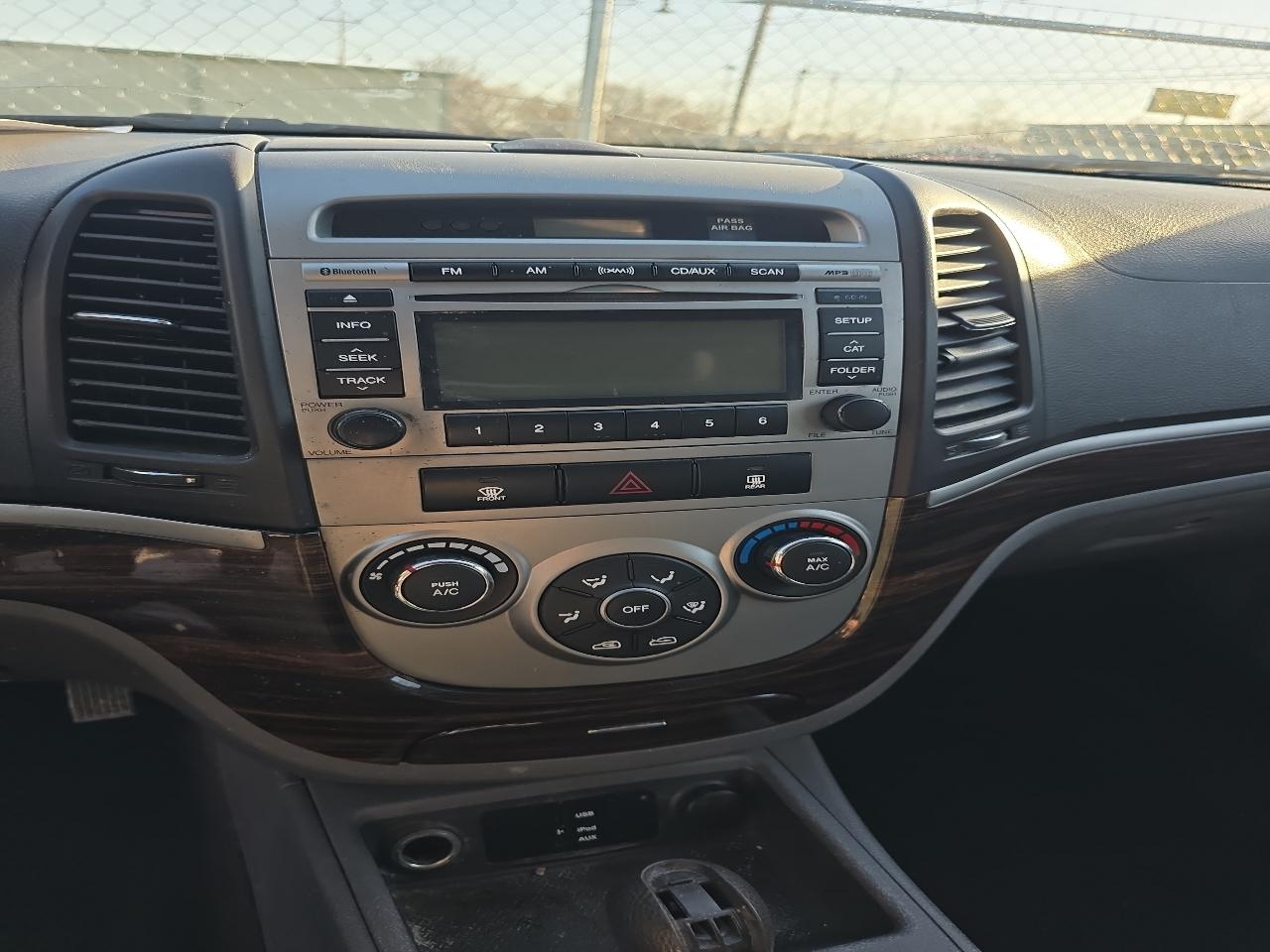 Hyundai Santa Fe GL 2.4 FWD 2011