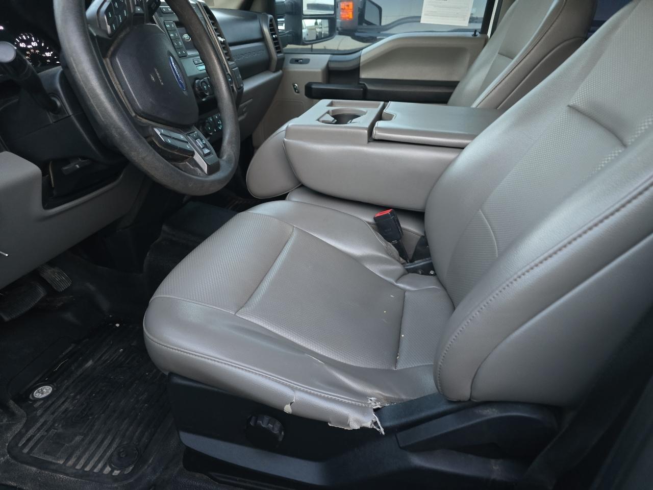 Ford F-250 SD XL Crew Cab 4WD 2020