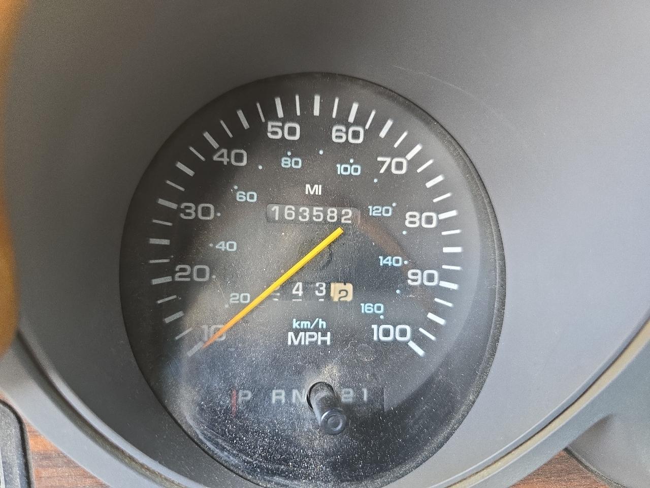 Dodge Ram Van 2500 1997