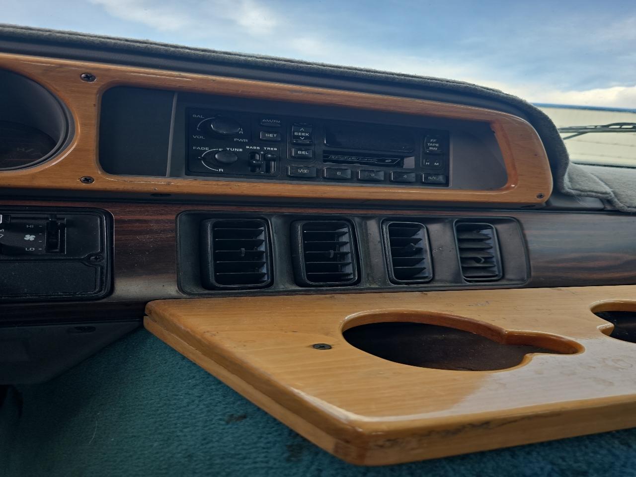 Dodge Ram Van 2500 1997