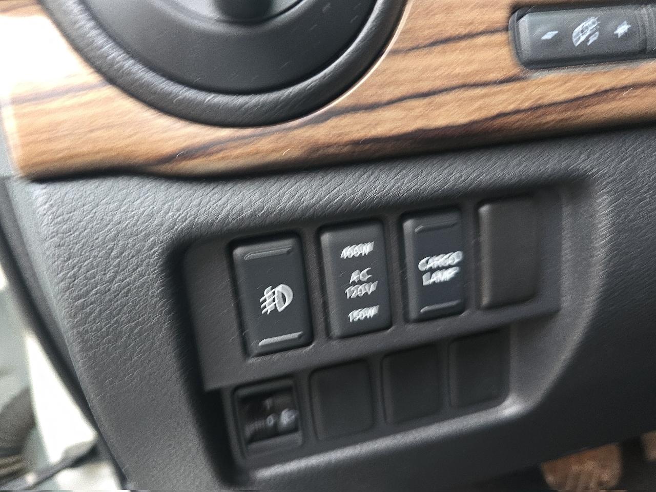 Nissan Titan XD PRO-4X Crew Cab 4WD Diesel 2019