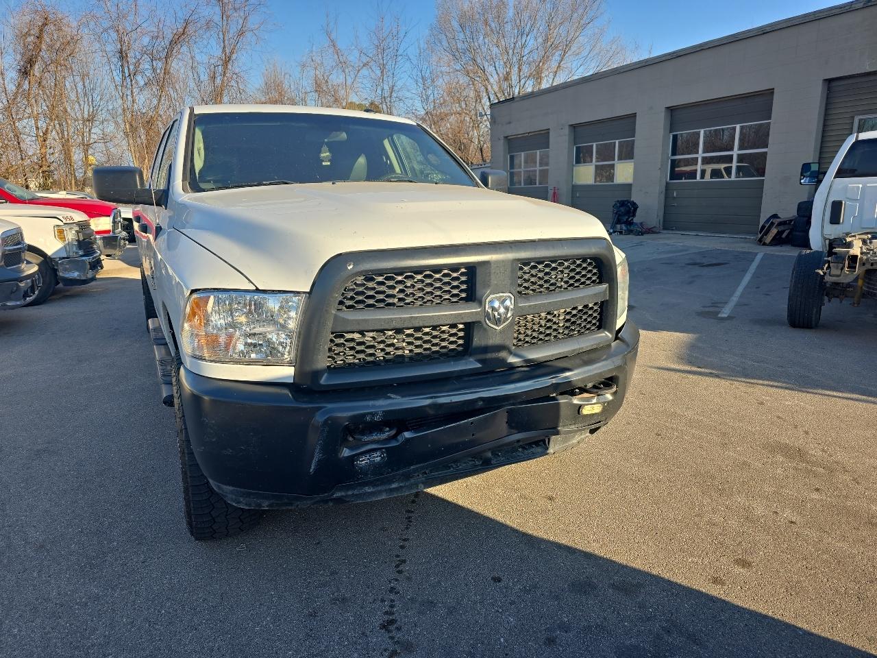 RAM 2500 Tradesman Crew Cab LWB 4WD 2018