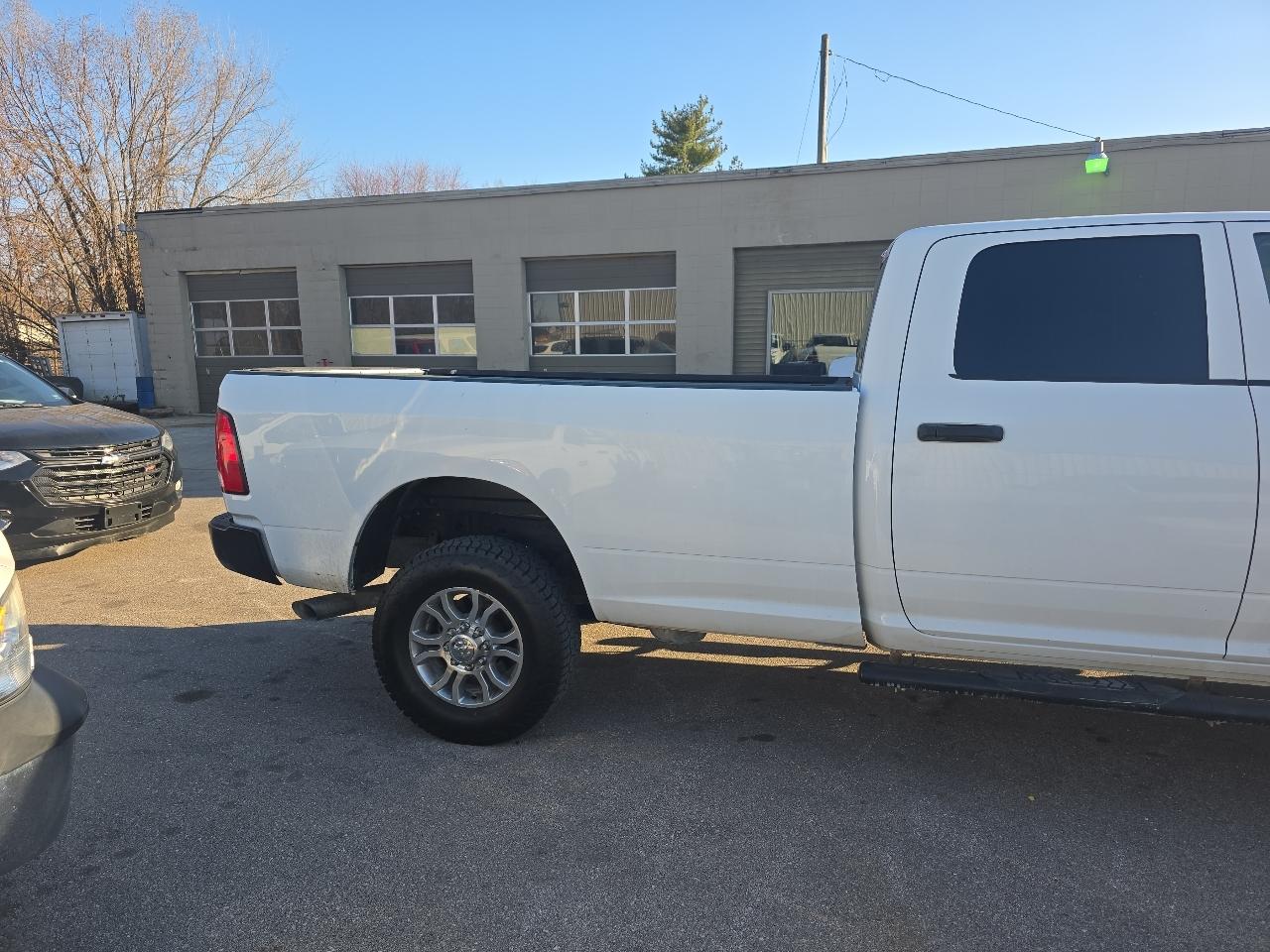 RAM 2500 Tradesman Crew Cab LWB 4WD 2018