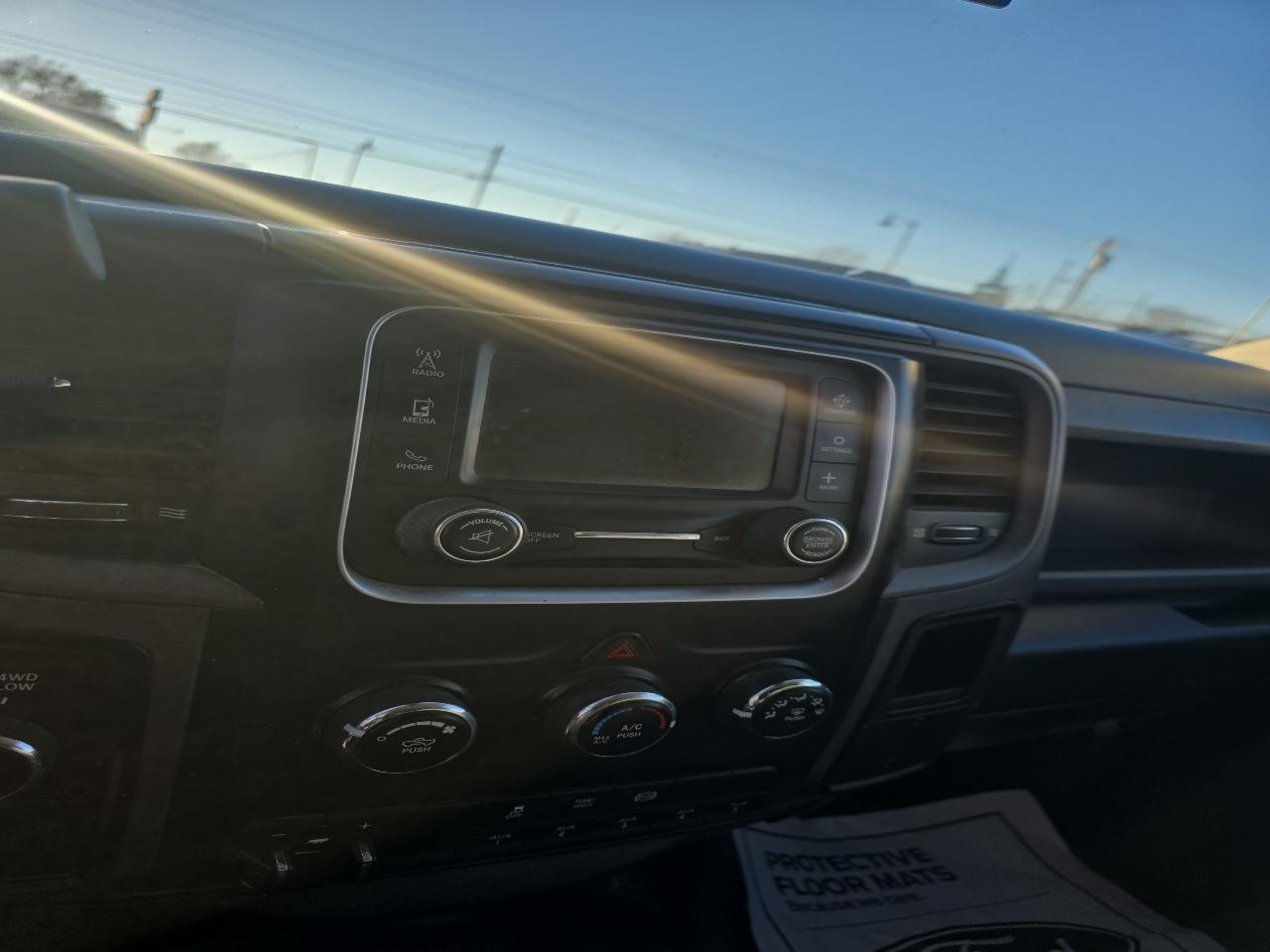 RAM 2500 Tradesman Crew Cab LWB 4WD 2018