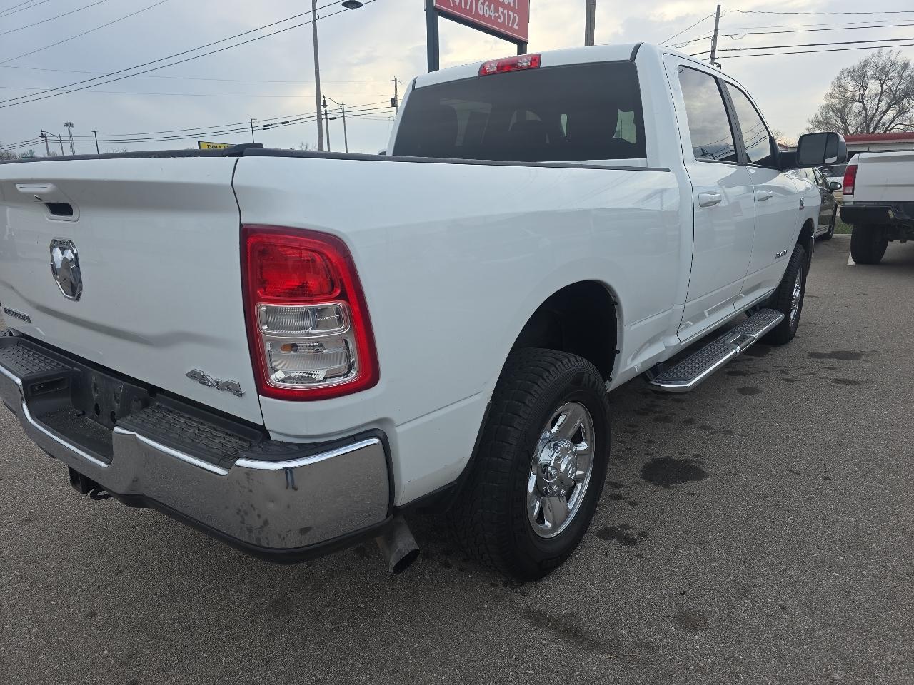 RAM 2500 Tradesman Crew Cab SWB 4WD 2022