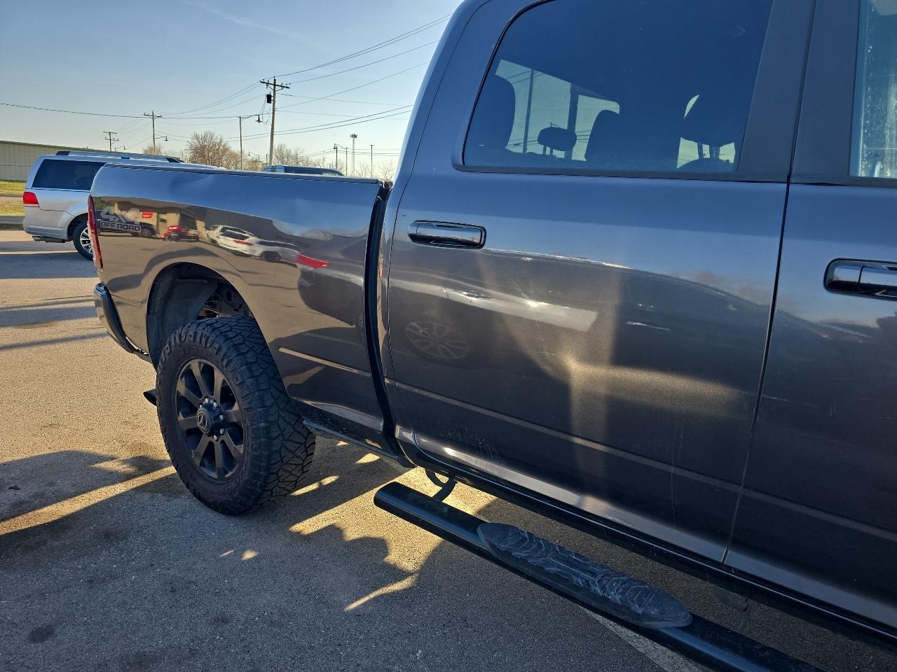 RAM 2500 Lone Star 4x4 Crew Cab 6'4" Box 2021