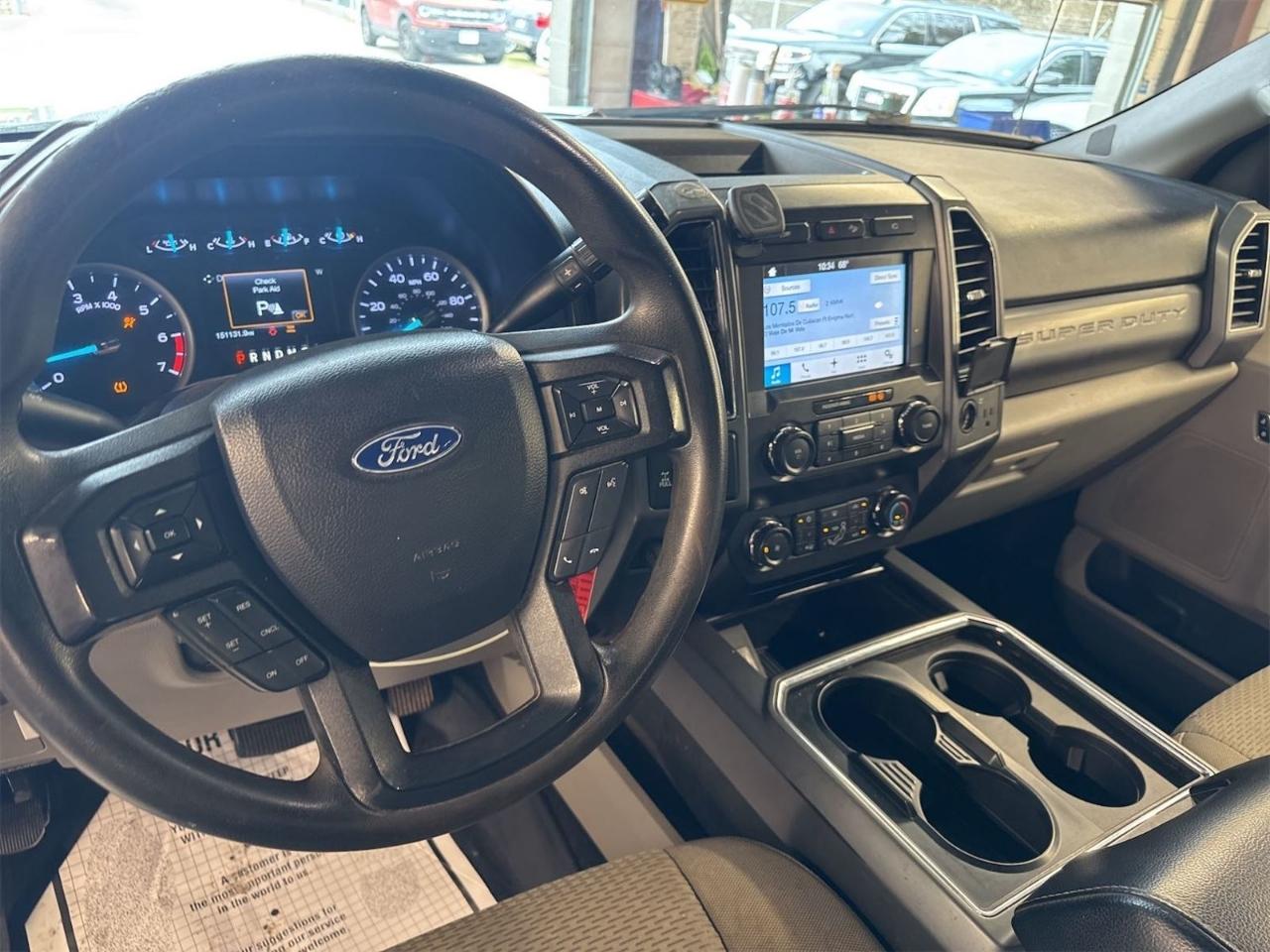 Ford F-250 SD XLT Crew Cab 4WD 2019