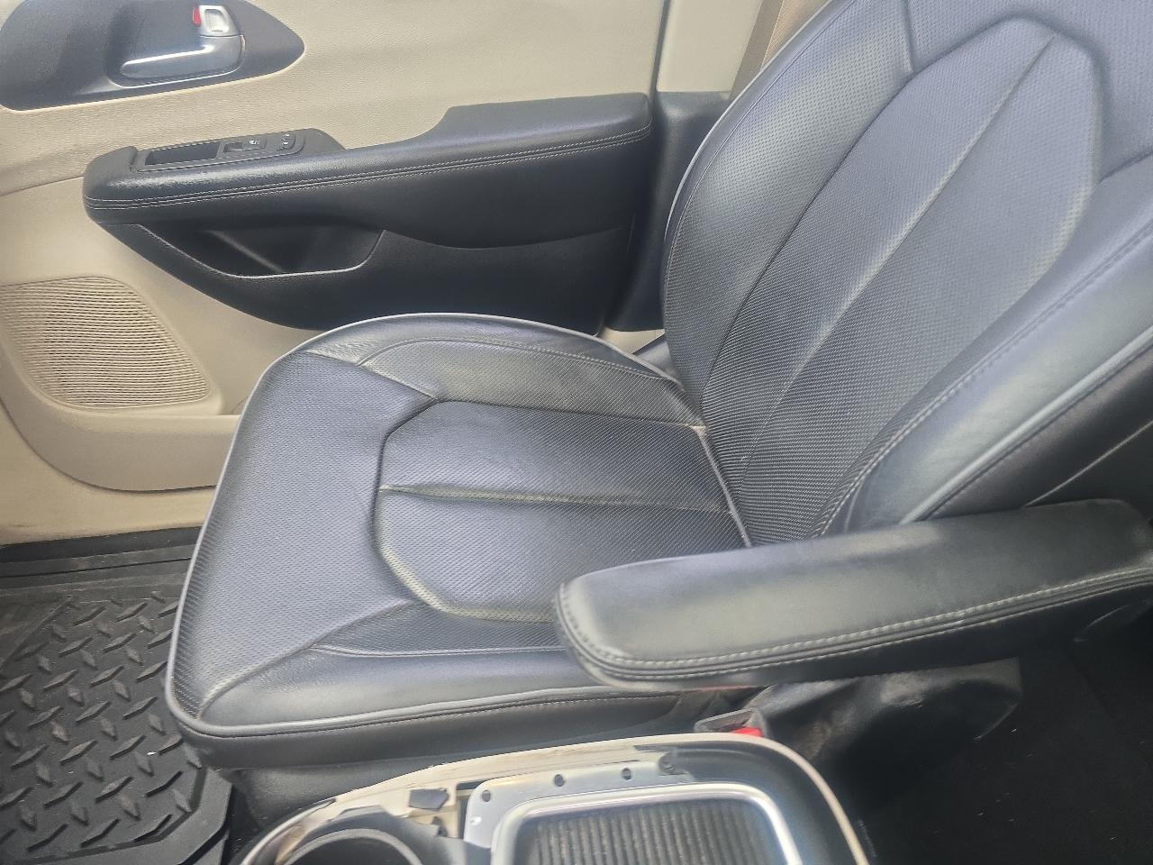 Chrysler Pacifica Limited Wagon 2020